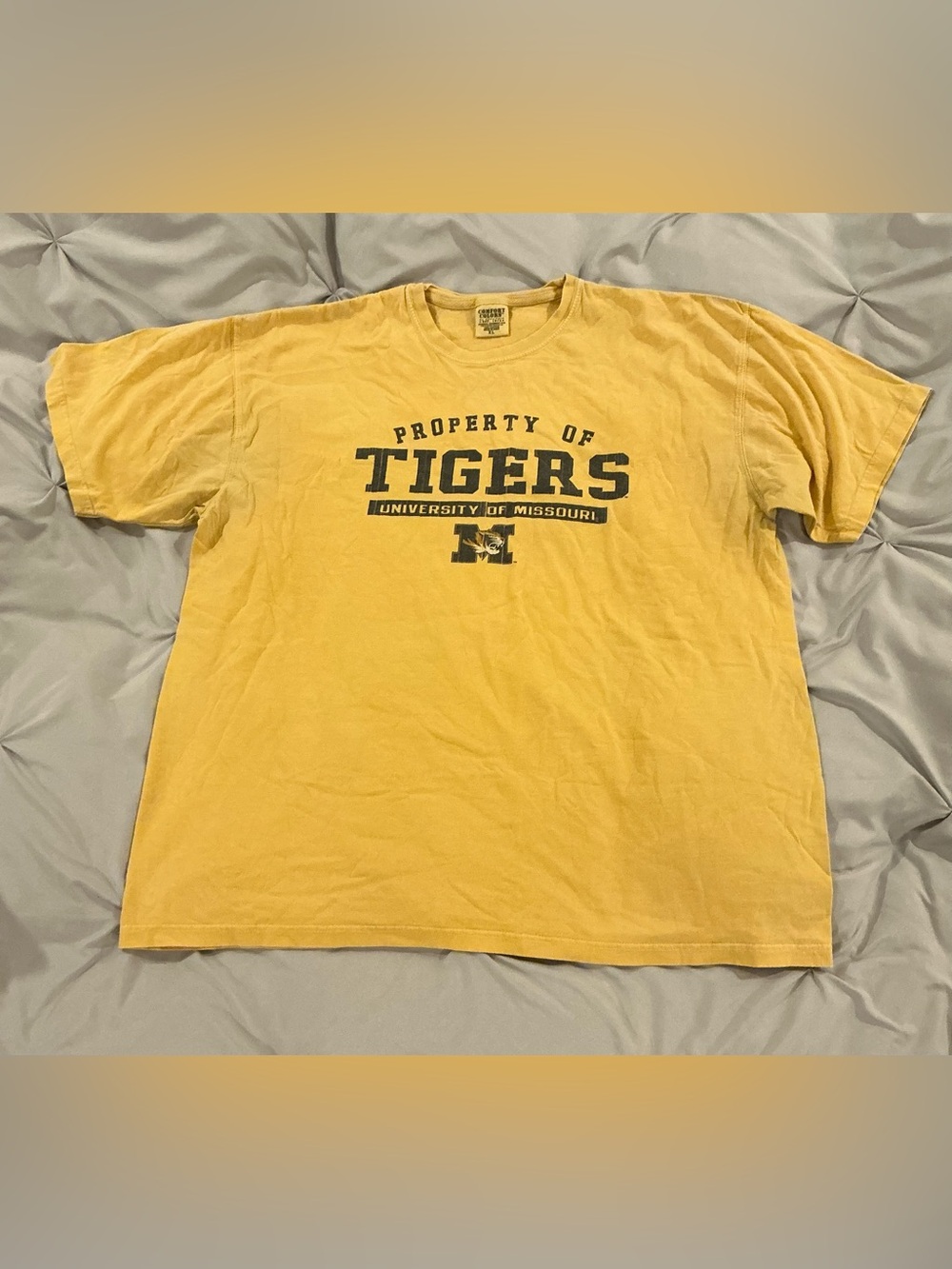 Men’s University of Missouri Tigers Tee Shirt - Size XL